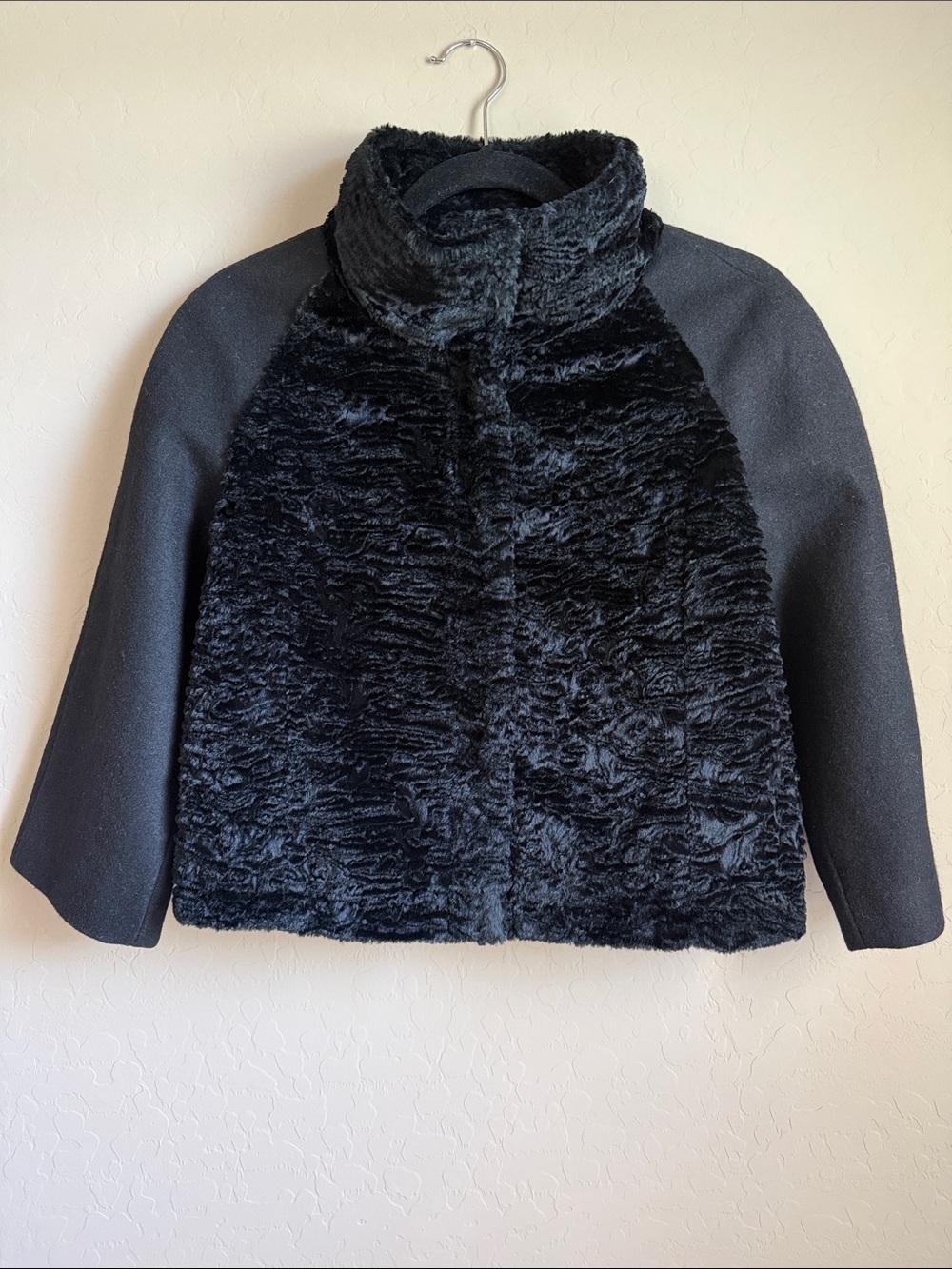 Ann Taylor Jacket Cropped Black Wool Blend & Faux Fur Funnel Neck  Size Small